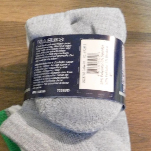Gildan 3 pair no show Men's socks 6-12 - Picture 3 of 4